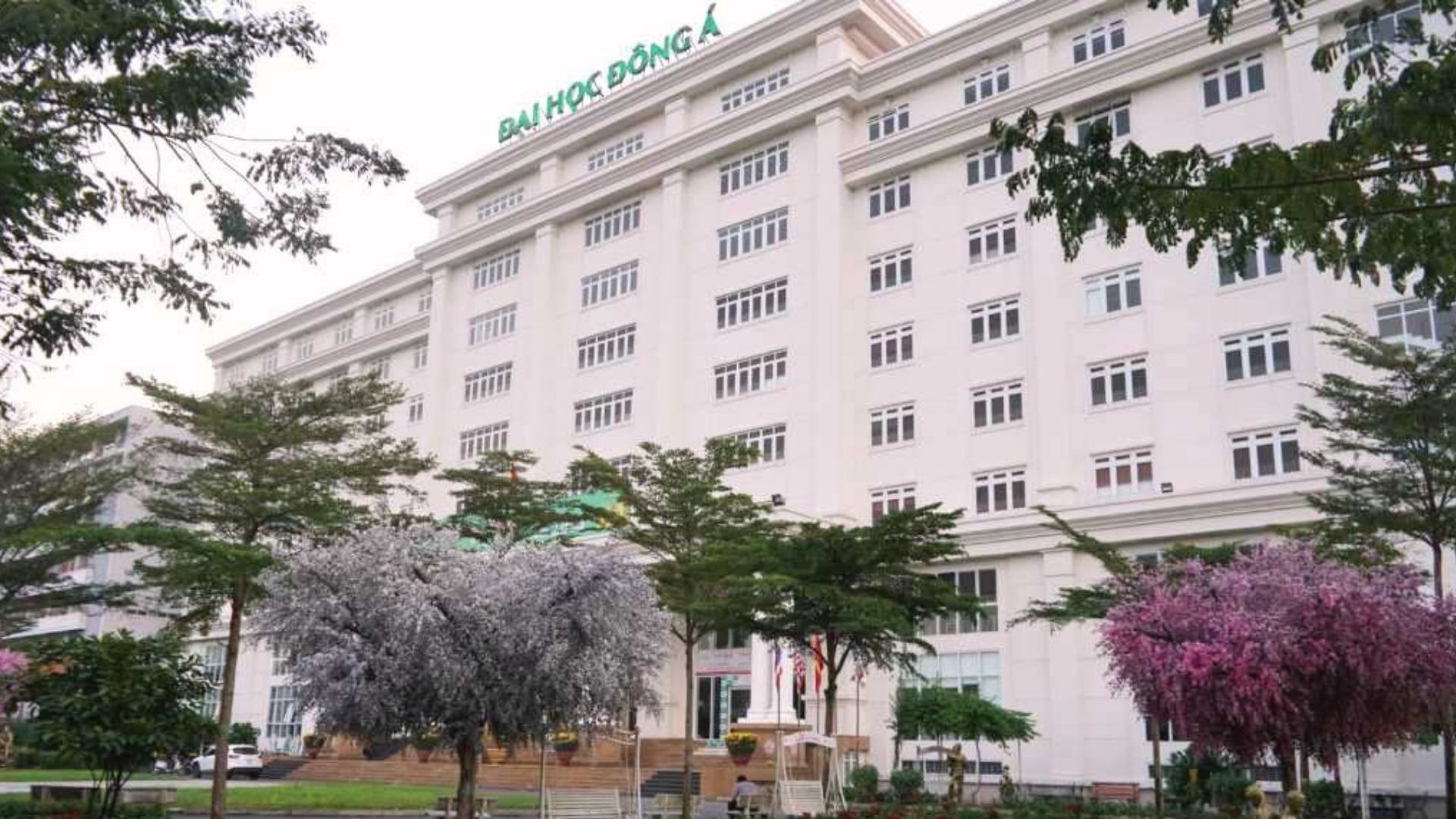  Đại học Đông Á Đà Nẵng