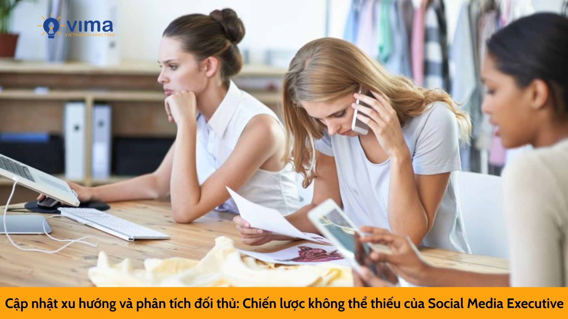 Cập nhật xu hướng và phân tích đối thủ: Chiến lược không thể thiếu của Social Media Executive